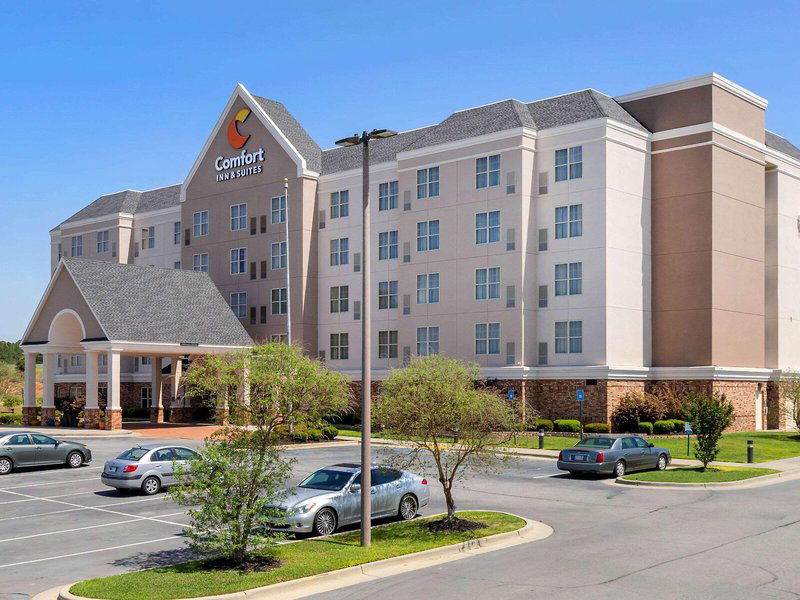 Hotel Comfort Inn & Suites