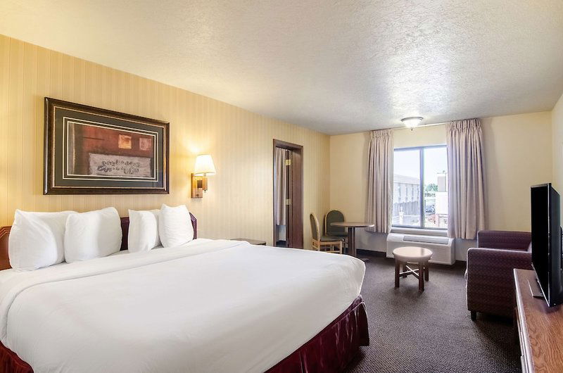 Hotel Americas Best Value Inn & Suites Fort Collins E At I-25