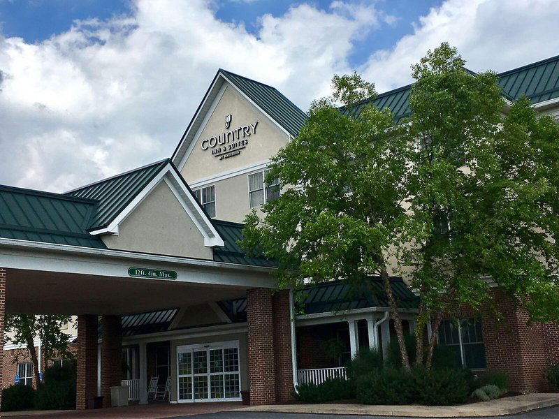 Hotel Country Inn & Suites By Radisson, Lewisburg, Pa
