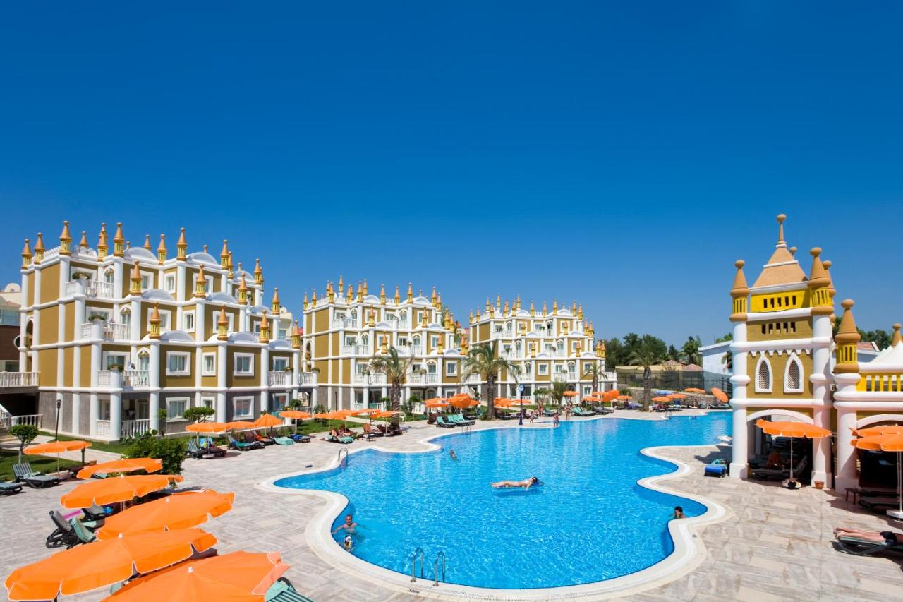 dal travel Kamelya Collection Selin Hotel