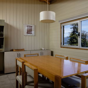 Hotel Montaña Resort cazare Villa La Angostura