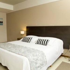 Hotel Casa Campus cazare Pilar