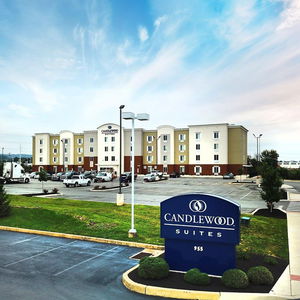 Hotel Candlewood Suites York cazare York