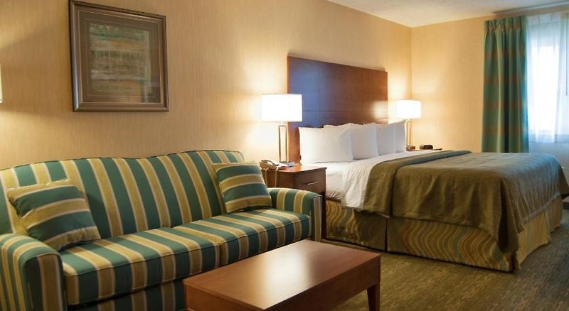 Hotel Quality Inn Bedford