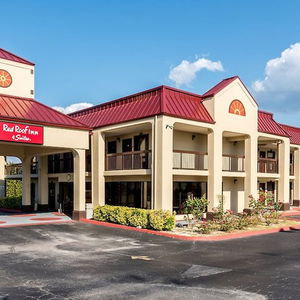 Hotel Red Roof Inn & Suites Clinton cazare Clinton