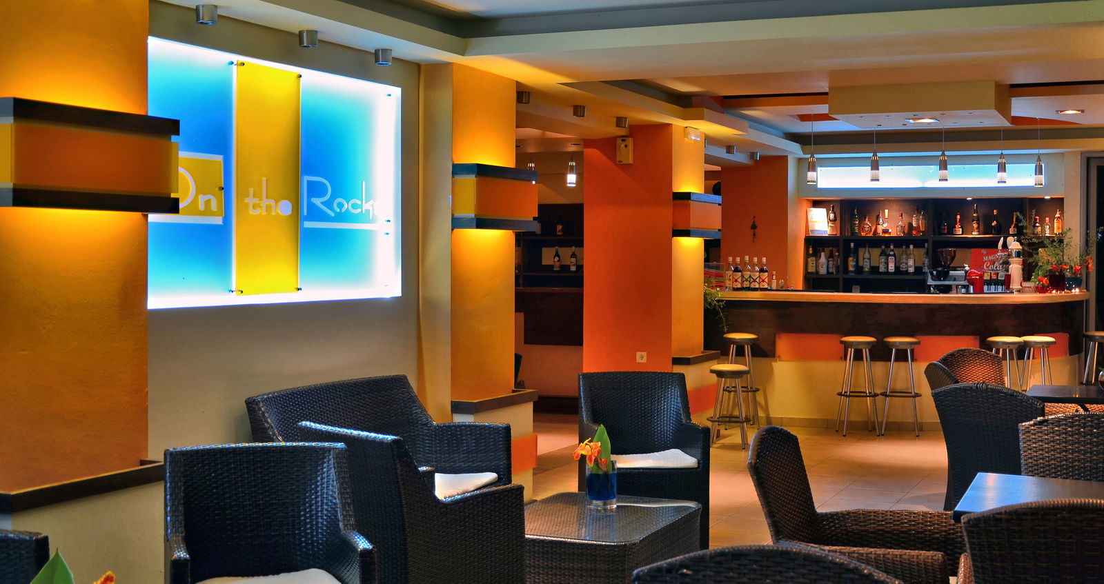 Hotel Belussi Beach Hotel & Suites