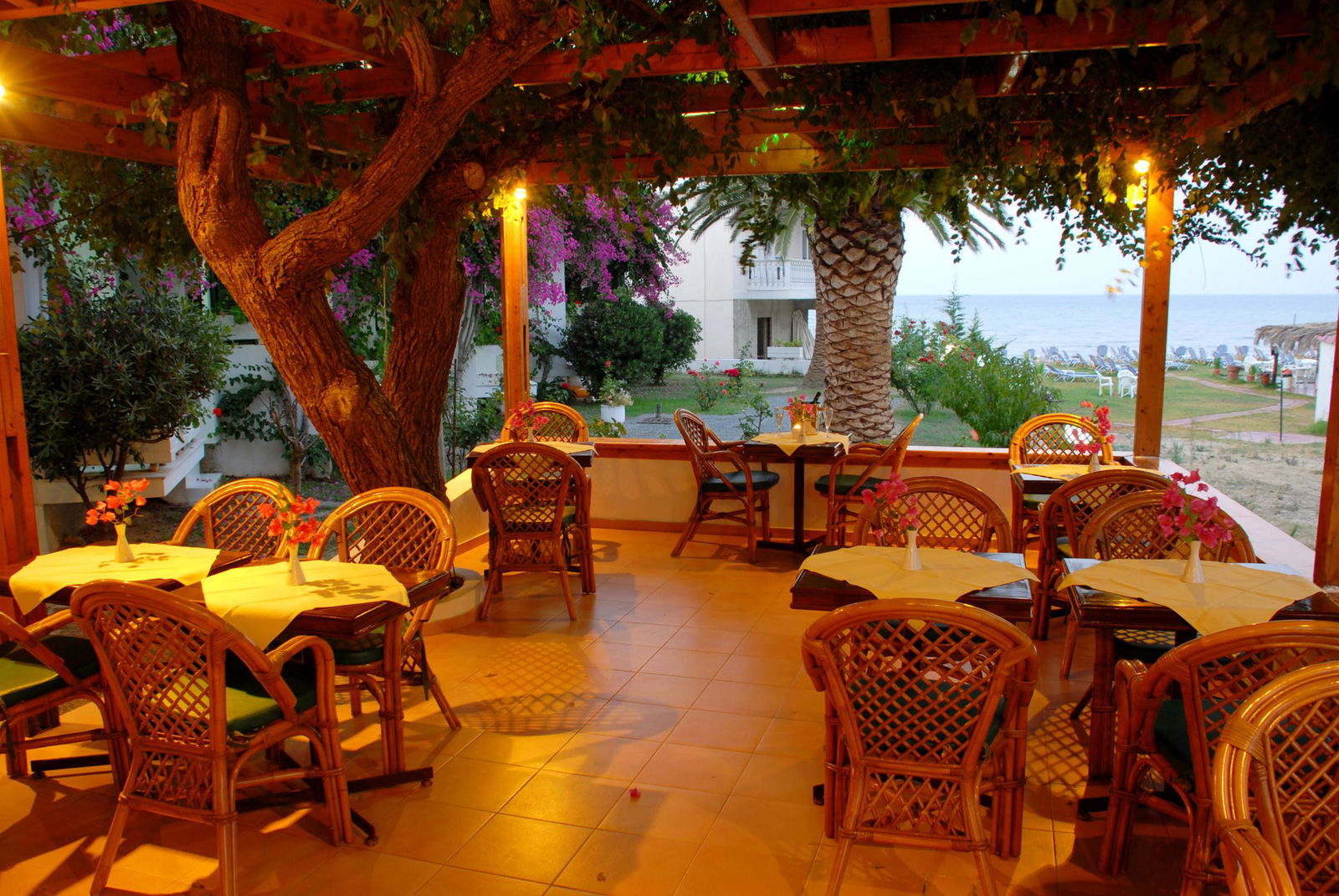 Hotel Paradise Hotel