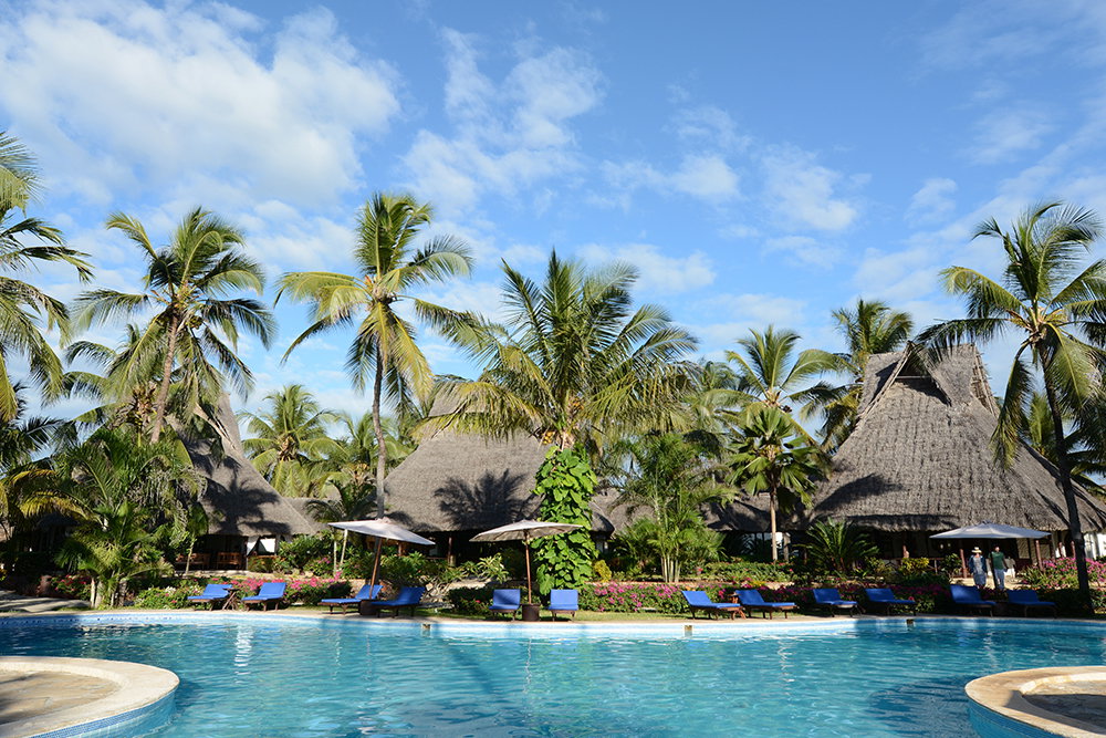 Breezes Beach Club& Spa (Bwejuu Beach)