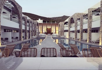 Hotel Cavo Suites