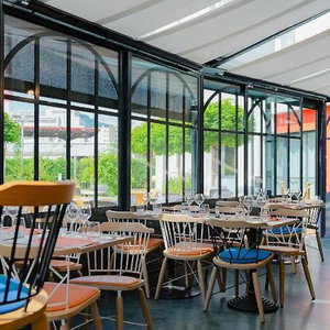 Hotel The Originals Boutique Hôtel Le Marmotel Clermont-Ferrand cazare Clermont-Ferrand