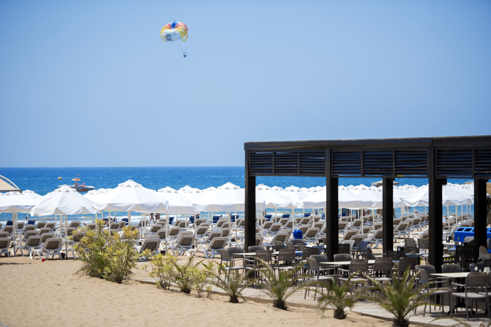 dal travel Barut B Suites