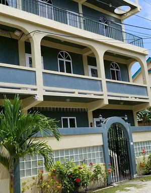 Hotel Tropical Dream Villas cazare San Pedro
