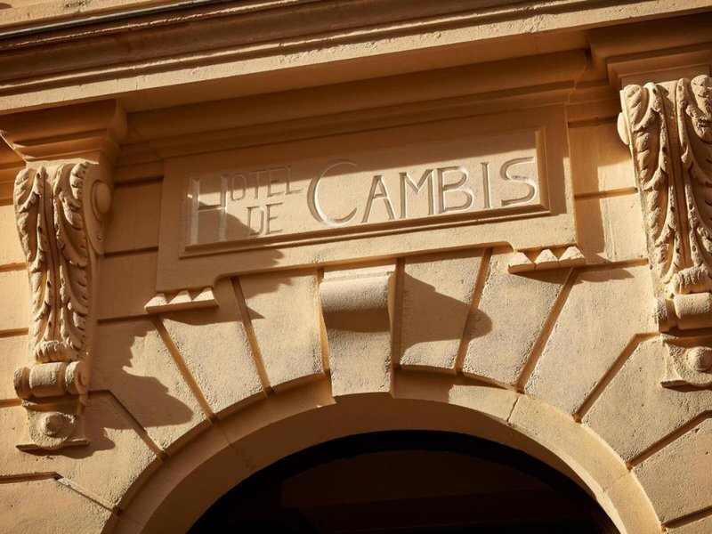 Hotel De Cambis