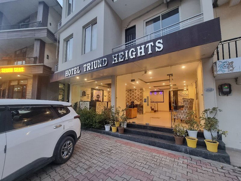 Hotel Hotel Triund Heights