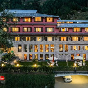 Hotel Honeymoon Inn Manali cazare Manali