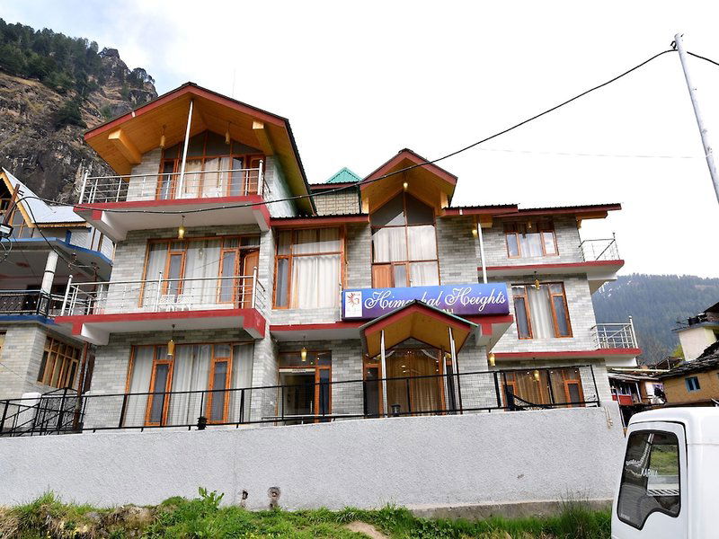 Hotel Oyo 13356 Himachal Heights