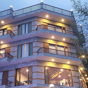 Hotel Mastiff Xanadu, Manali cazare Kulu