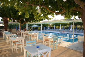 Hotel Sirocco cazare Kalamakion