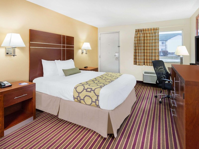 Hotel Baymont By Wyndham Bowling Green