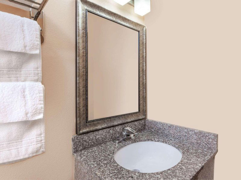 Hotel Super 8 By Wyndham Bowling Green South