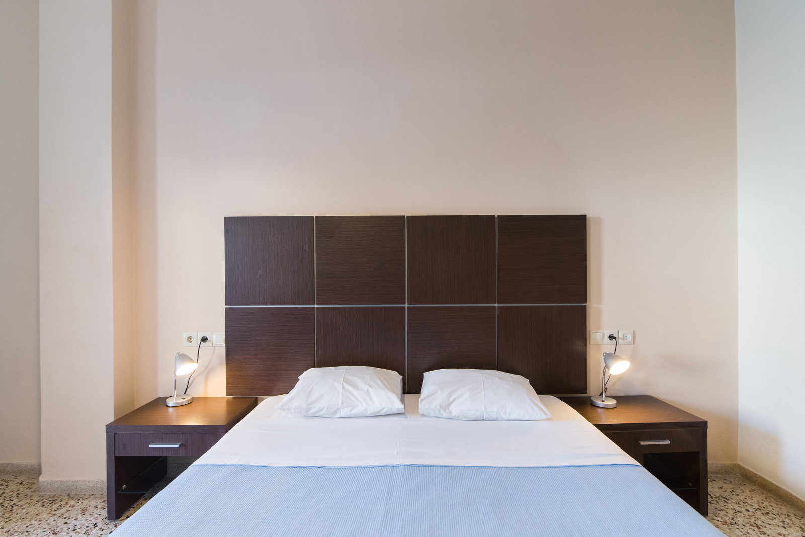 Kamari Blu Boutique Hotel
