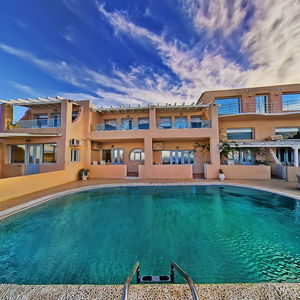 Hotel Suites Of The Gods cazare Megalochori