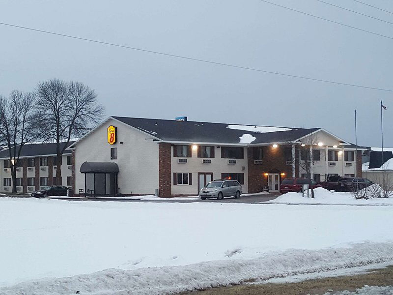 Hotel Super 8 By Wyndham Plover Stevens Point Area