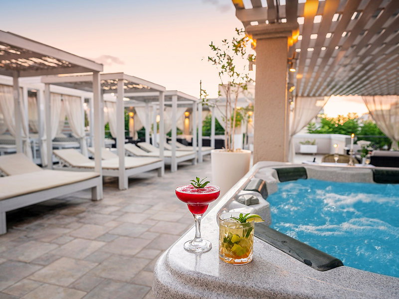 Peridis Family Resort