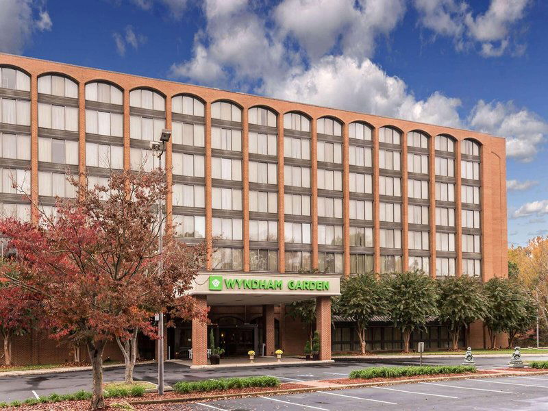 Hotel Wyndham Garden Williamsburg Busch Gardens Area