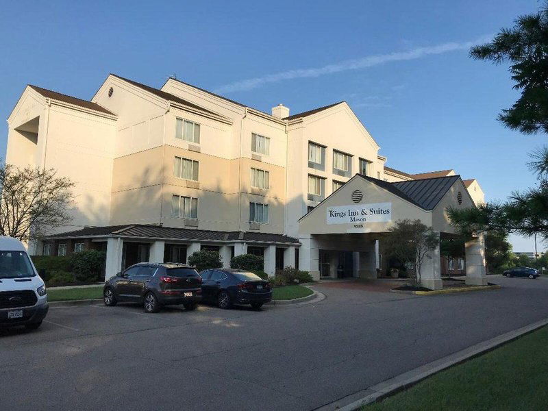 Hotel The Kings Inn And Suites, Mason