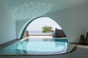 Hotel Este Luxury Suites cazare Fira