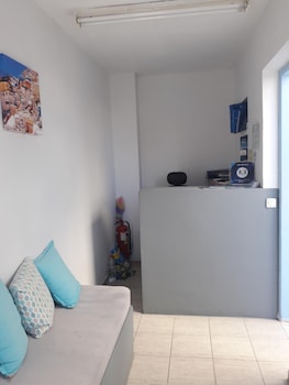Hotel Villa Roussa cazare Fira