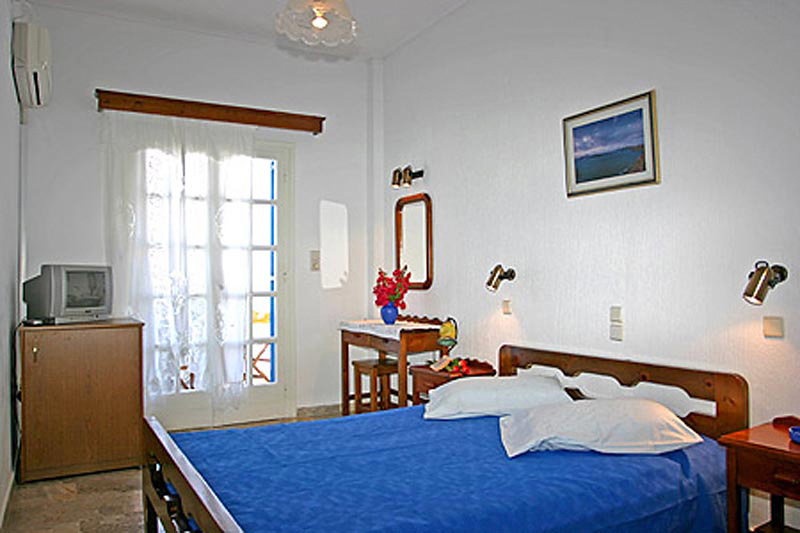 Artemis Hotel