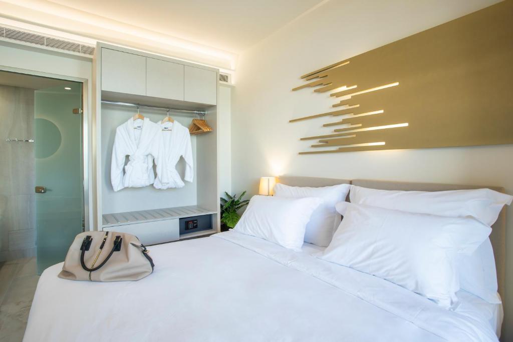 dal travel Green Suites Hotel