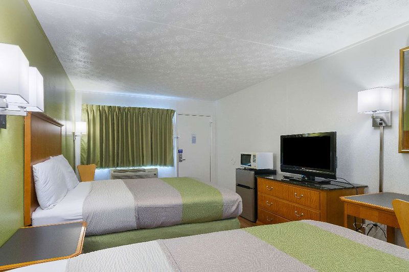 Hotel Motel 6 Parkersburg