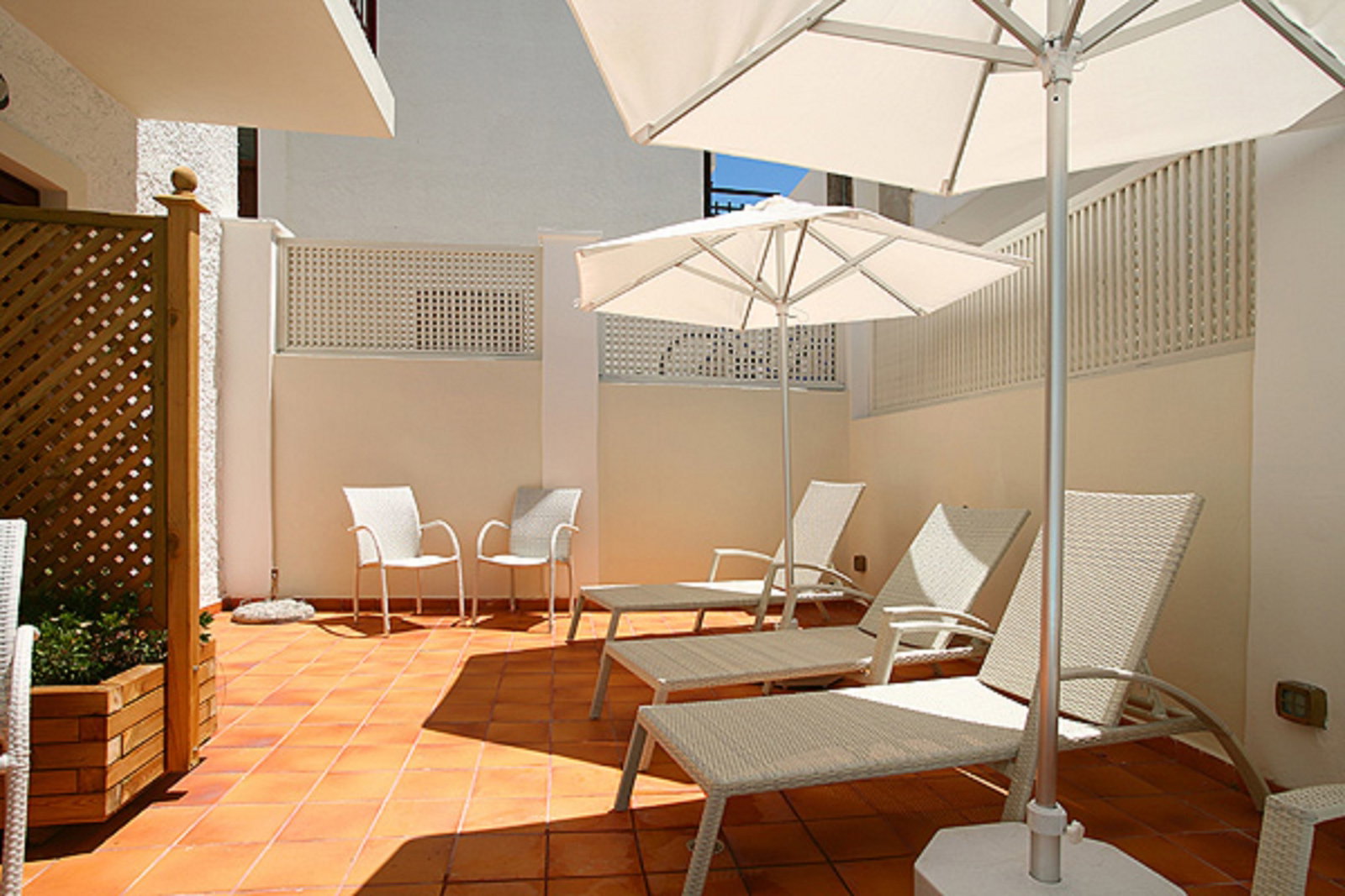 Hotel Aeolis Boutique Hotel & Suites
