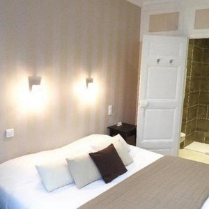Hotel Le Grand Hôtel De Lespérance cazare Lisieux