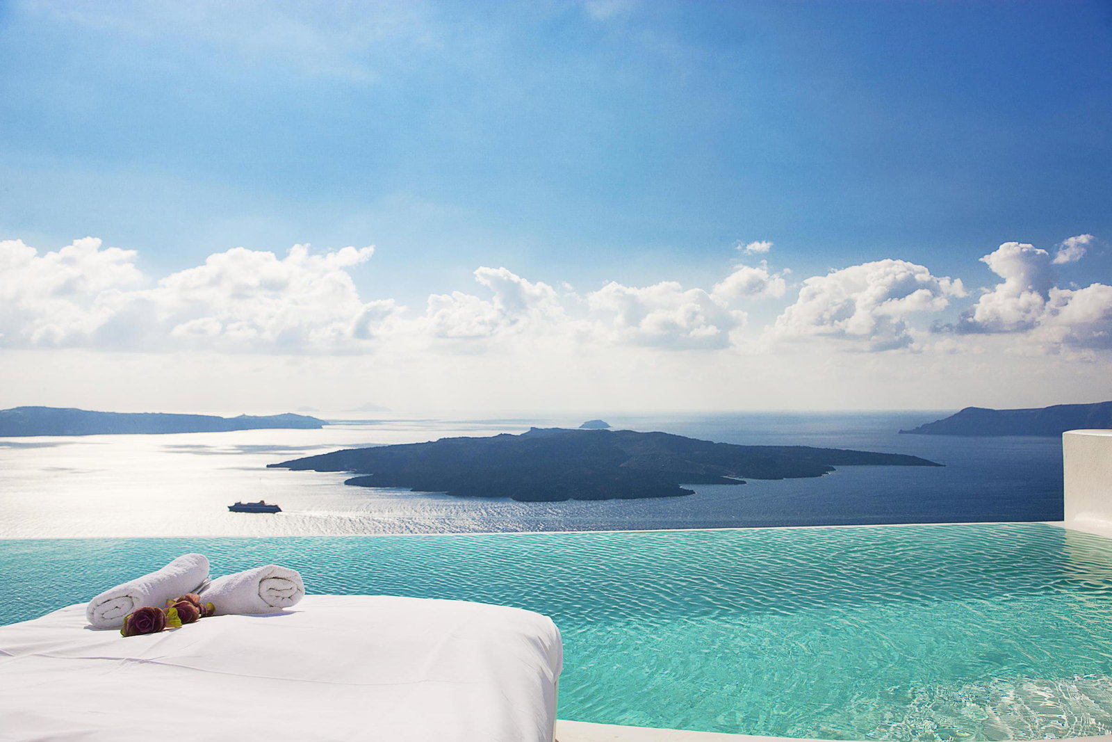 Cosmopolitan Suites