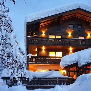 Hotel Hieserhof - Superior Alpine Apartments cazare Heiligenblut