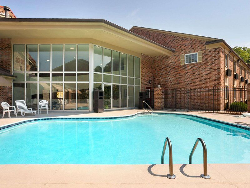 Hotel Baymont By Wyndham Kansas City Ku Medical Center