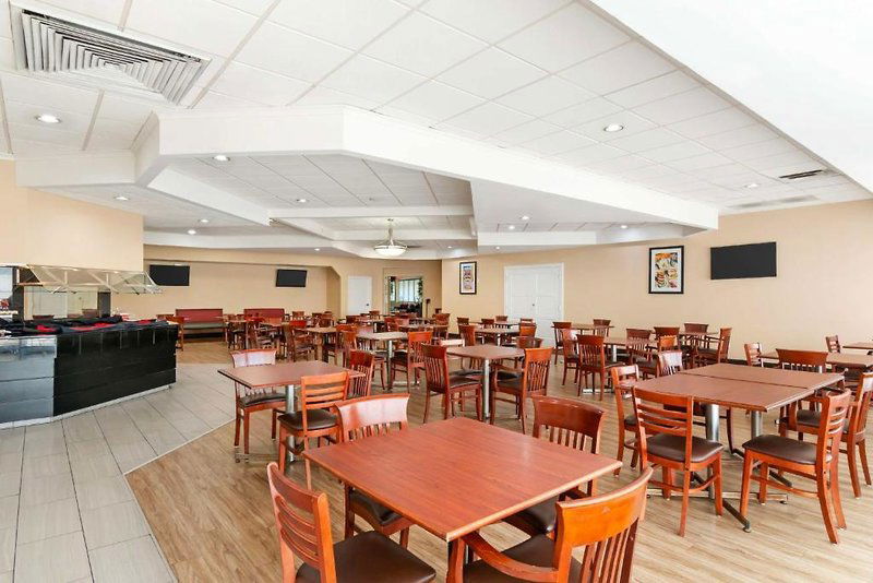 Hotel Best Western Premier Kansas City Sports Complex