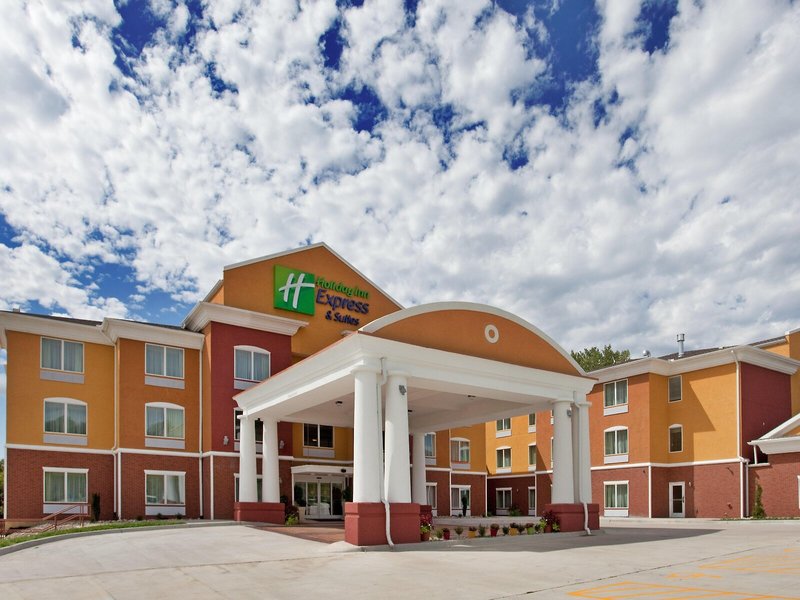 Hotel Holiday Inn Express Hotel & Suites Kansas City Sports Complex