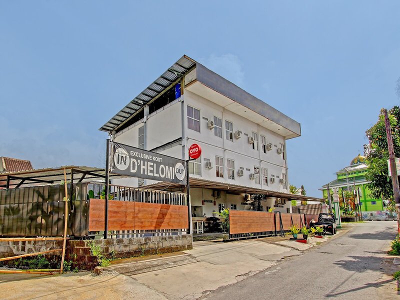 Hotel D'helomi By Oyo