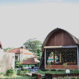 Sejur Sri Abi Ratu Villa vacanta Bali