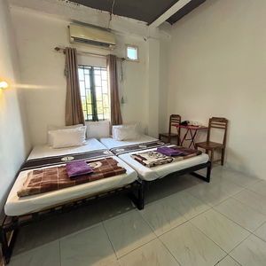 Hotel Vang Vieng Rock Backpacker Hostel cazare Vangviang