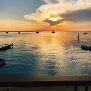 Hotel Blue Tao Beach Hotel cazare Koh Tao