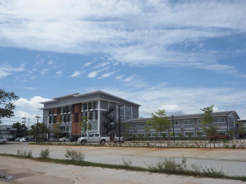 Hotel Suksomboon Hotel