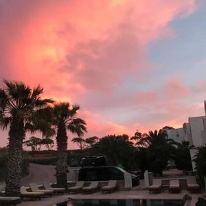 Hotel Villa Manos cazare Fira