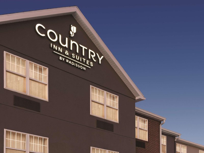 Hotel Country Inn & Suites By Radisson, Dubuque, Ia