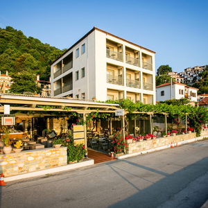 Hotel Kenta Beach Hotel cazare Pyli